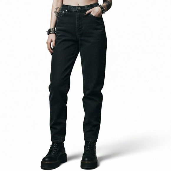 Minga London Denim - Minga London Black High-Waisted 28” Jeans Size 4